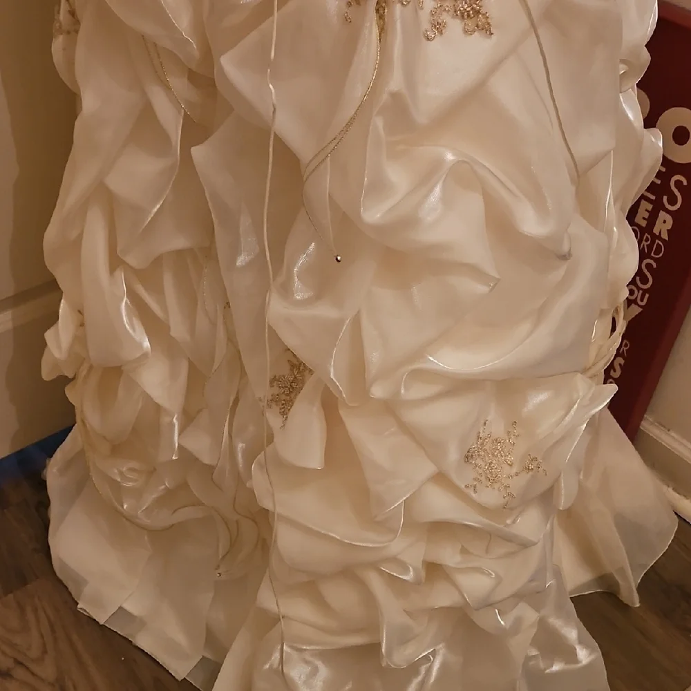 Commissioned Gown Hand Crafted Strapless White Floral Dress - Picture 12 of 17